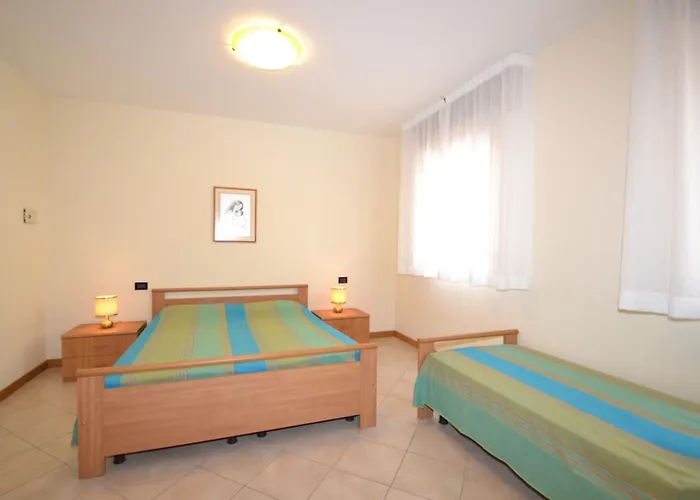 アパート Orchidea ビビオーネ